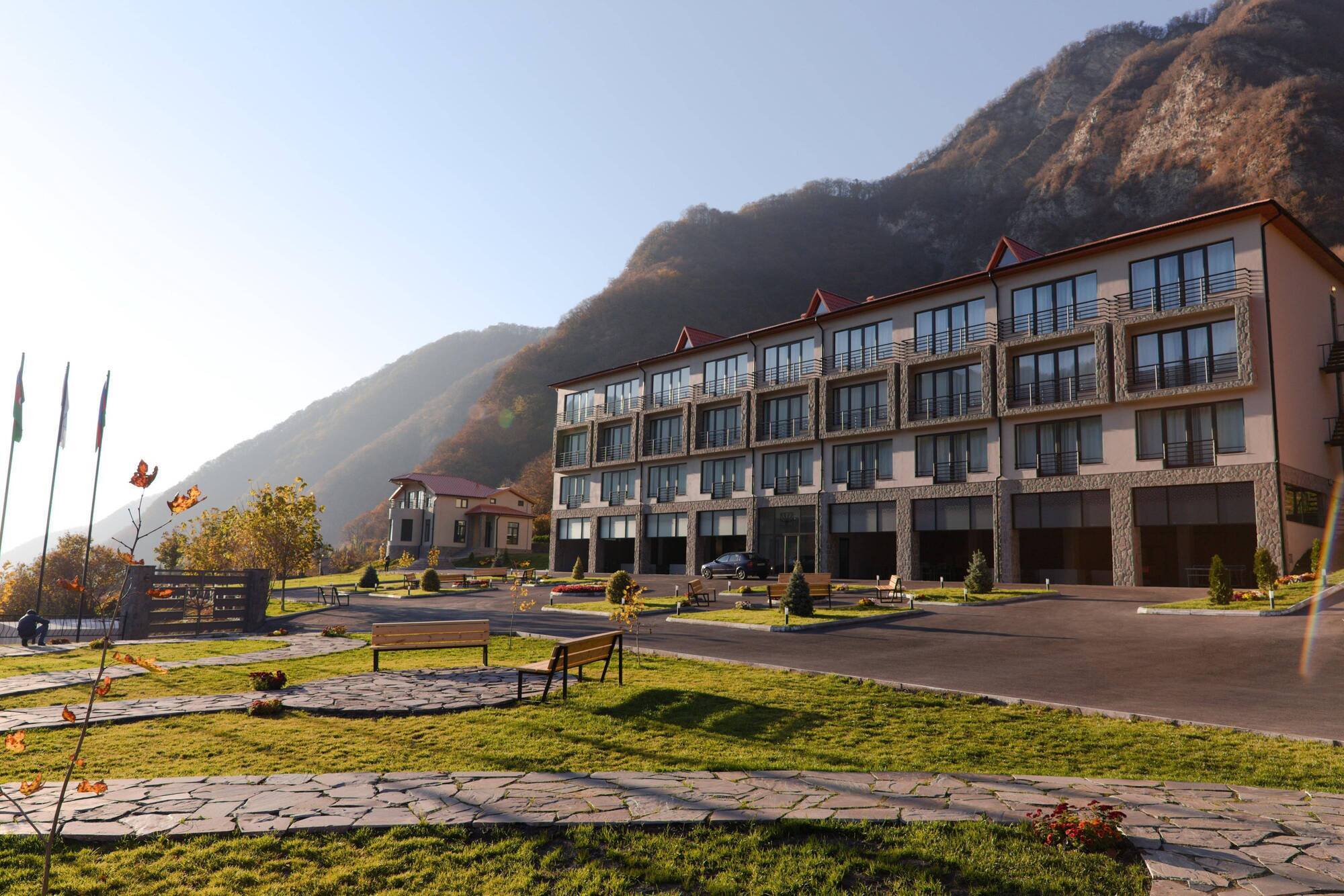 Yurd Hotel Гах Экстерьер фото